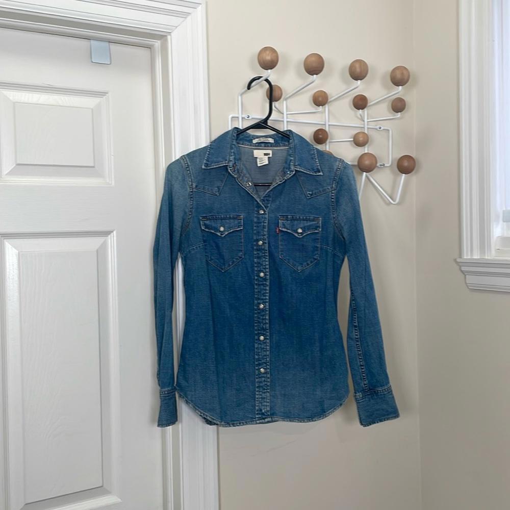 Levi's - Chambray Pearl Button Down Long Sleeve S… - image 1